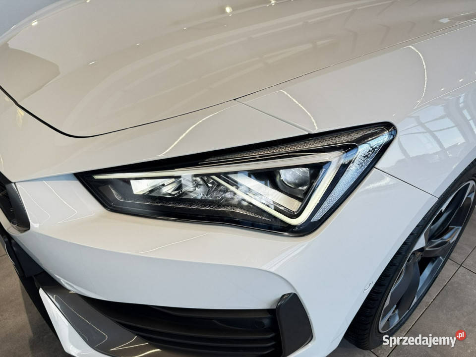 Cupra Leon Sportstourer 15 eTSI 150 DSG 2023 r gniazdo USB Myślenice