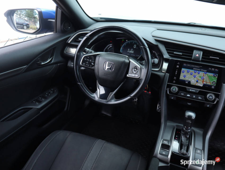 Honda Civic 10 VTEC Turbo isofix