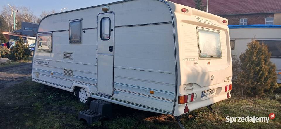 Przyczepa kempingowa avandale riatlo 5504