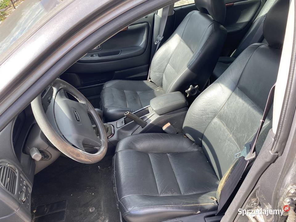 Volvo V40 klimatyzacja skóry czesci Strzelin