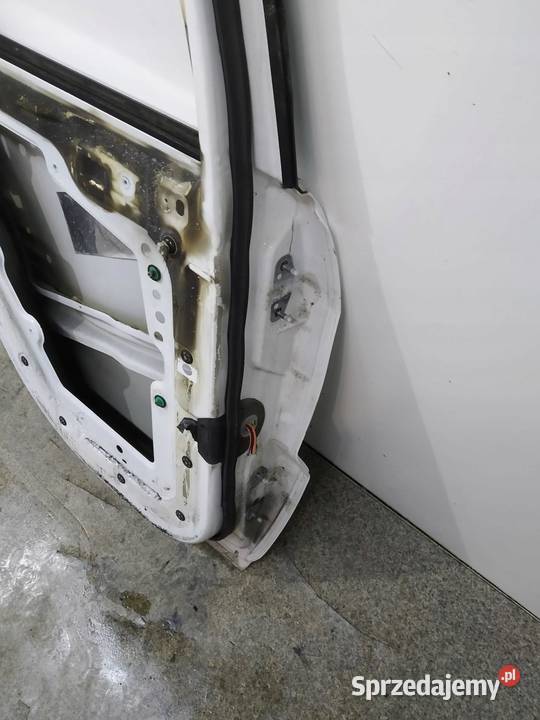 DRZWI LEWE TYŁ BIAŁE WK2 Jeep Grand Cherokee IV Drzwi sprzedam