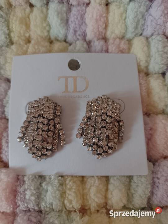 Bogato zdobione kolczyki ślubnewieczorowe z Kraków