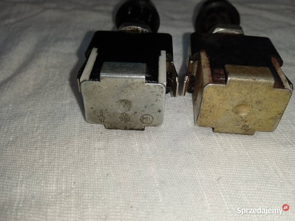 Włącznik świateł z czasów PRLu orginał PAL Pruszcz Gdański