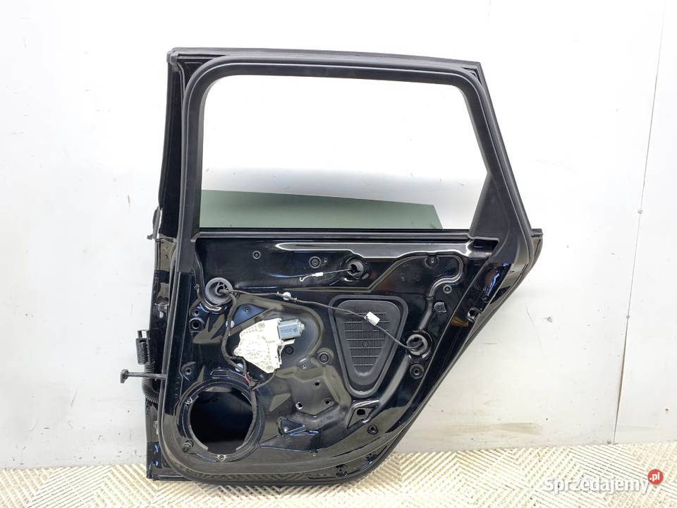 DRZWI PRAWY TYŁ AUDI A4 B8 Kombi 0715 sprzedam