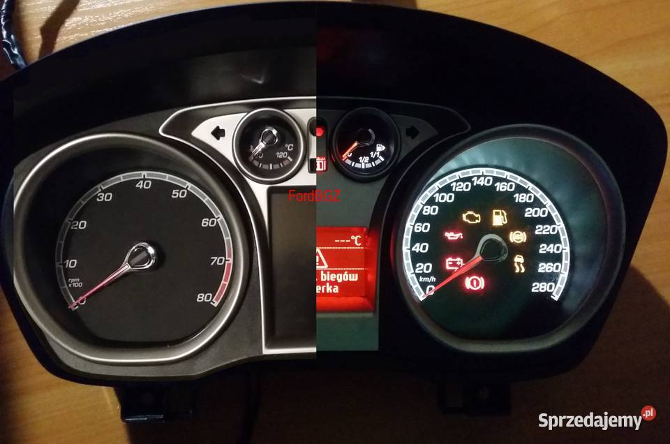 Ford Focus ST zegary benzyna 280h