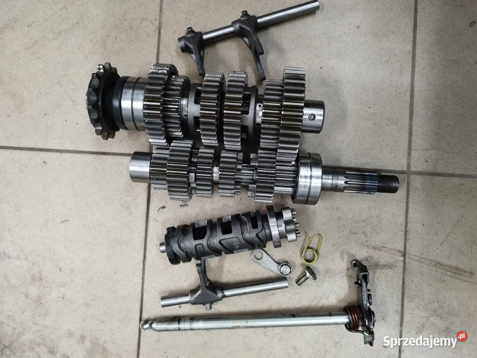 Skrzynia biegów kawasaki z 900 rs Turek