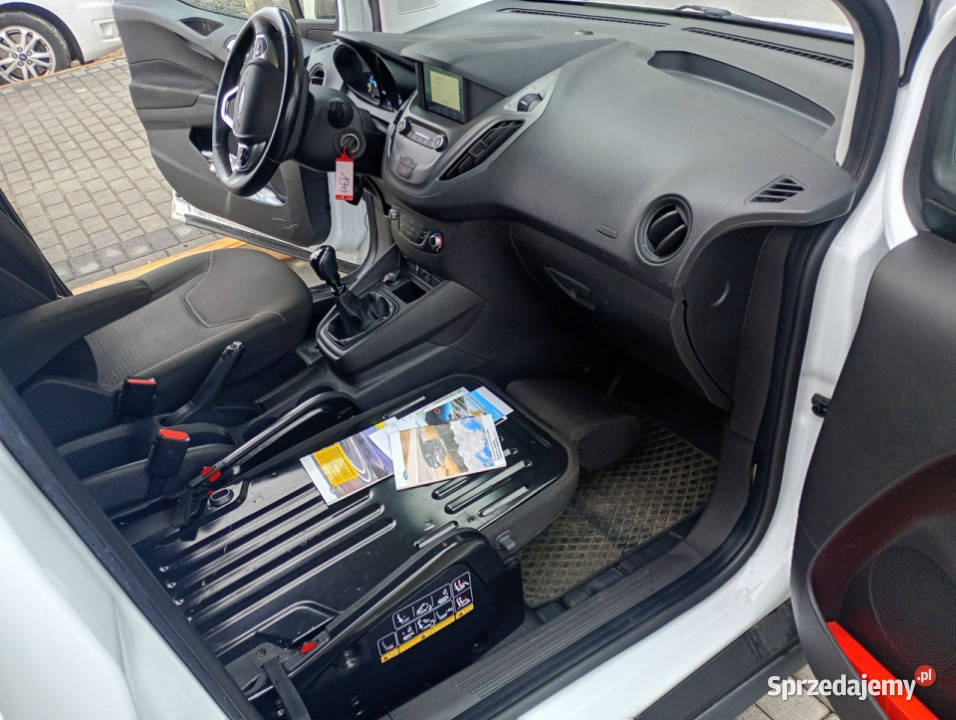 Ford Transit Courier nawigacja klimawersja trend Chełm Śląski