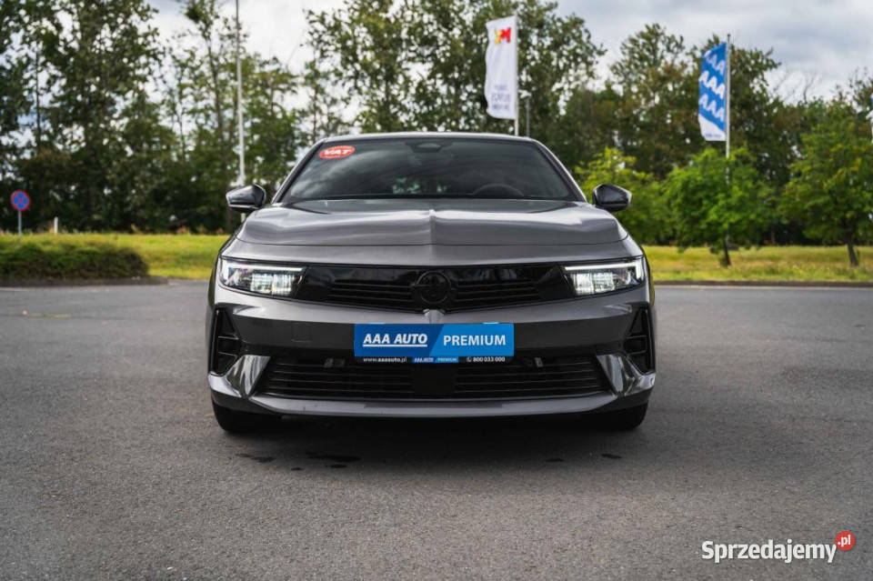 Opel Astra 12 Turbo