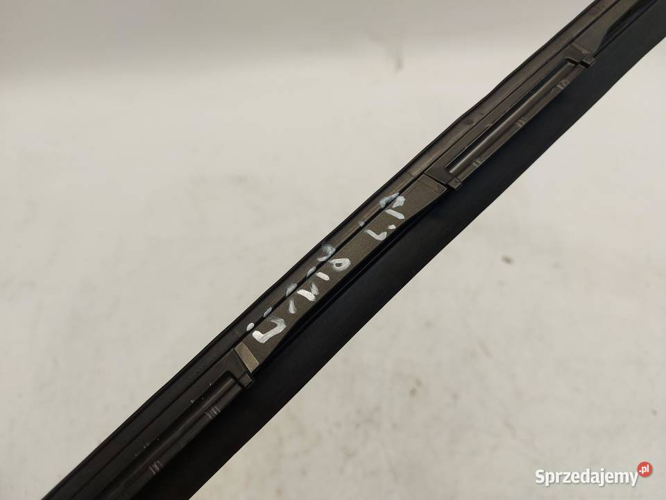 MERCEDES W118 Listwa szyby czołowej A1186904900 sprzedam