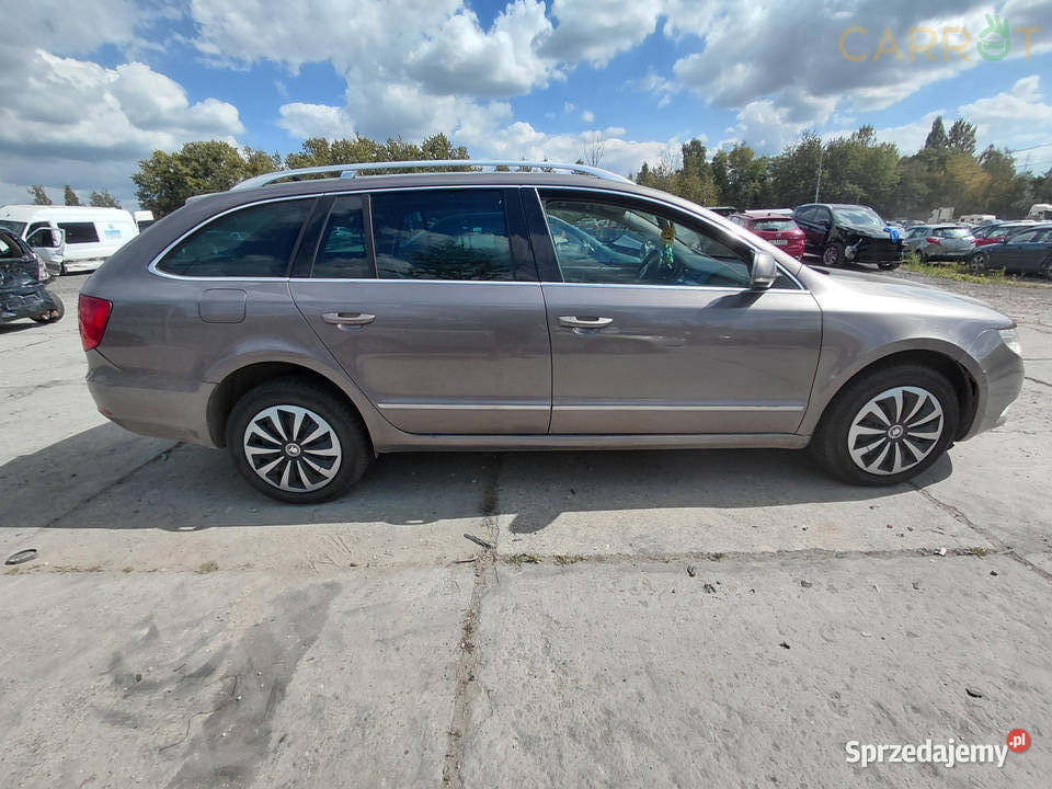 Skoda SuperB 2011 Automat DSG Navi Hak Skóry uszkodzony Samochody osobowe Warszawa