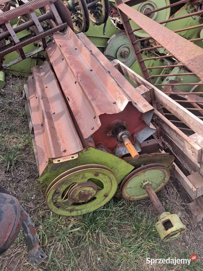 Odrzutnik słomy claas mercator 50607075 wał Radom