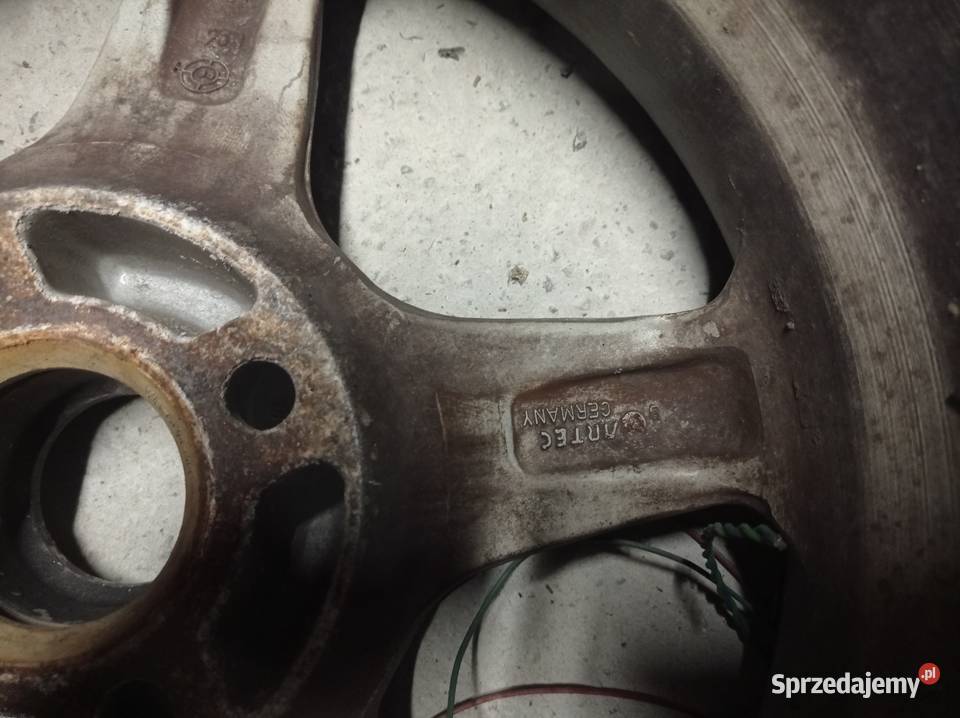 Felgi aluminiowe 15 alufelgi 4x100 BMW E30 koła Mońki