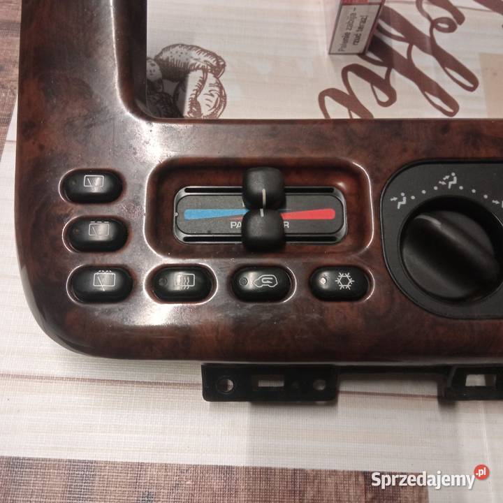 Panel nawiewu i klimatyzacji Chrysler Voyager Szczecin