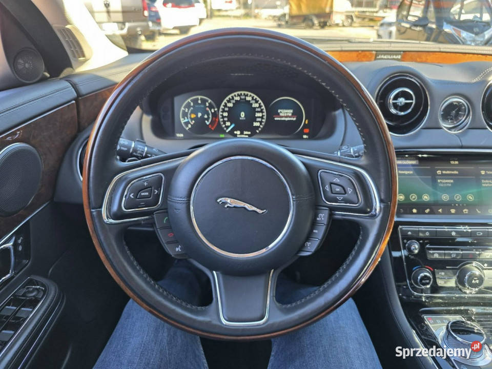 Jaguar XJ 30 Benzyna 340 4x4 Dociągi Kamery 360 Słupsk