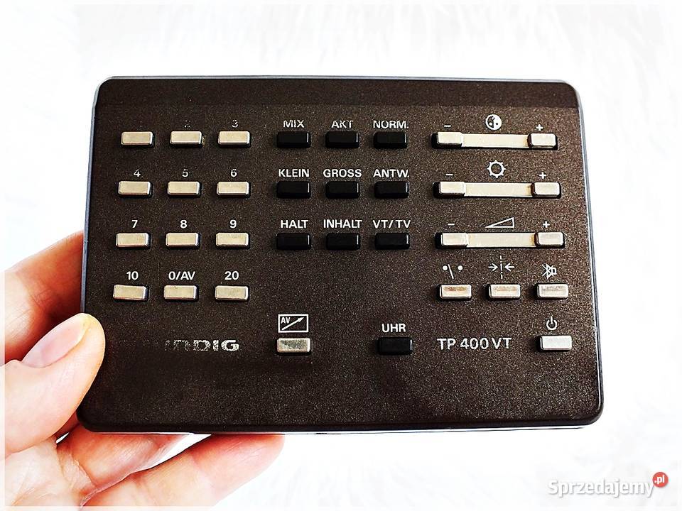 Pilot kwadratowy GRUNDIG TP 400VT na podczerwień Żary