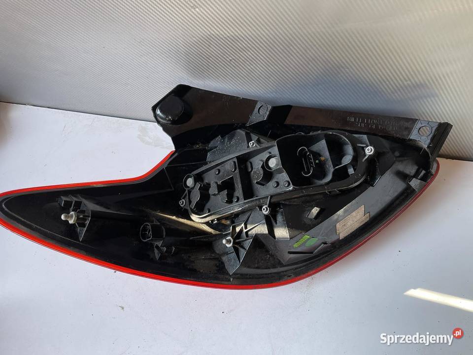FORD KA PRAWA LAMPA TYŁ WKŁAD Lampy tylne Ostroróg