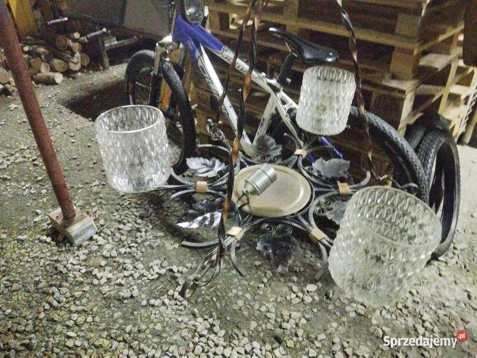 Sprzedam żyrandol prl oryginał Wojcieszów