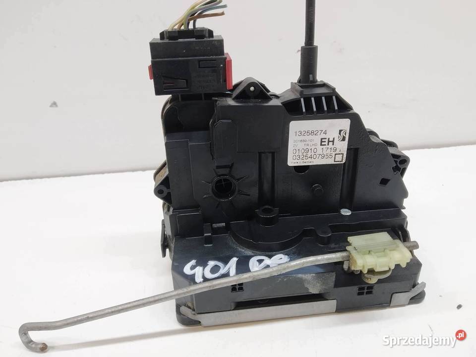 ZAMEK DRZWI PRAWY PRZÓD 13258274 Opel Meriva II