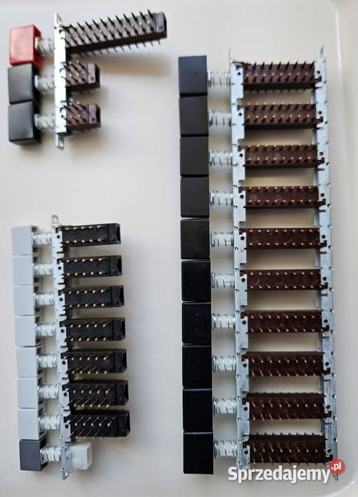 Przełączniki Isostat firmy Unitra nowe Gliwice sprzedam