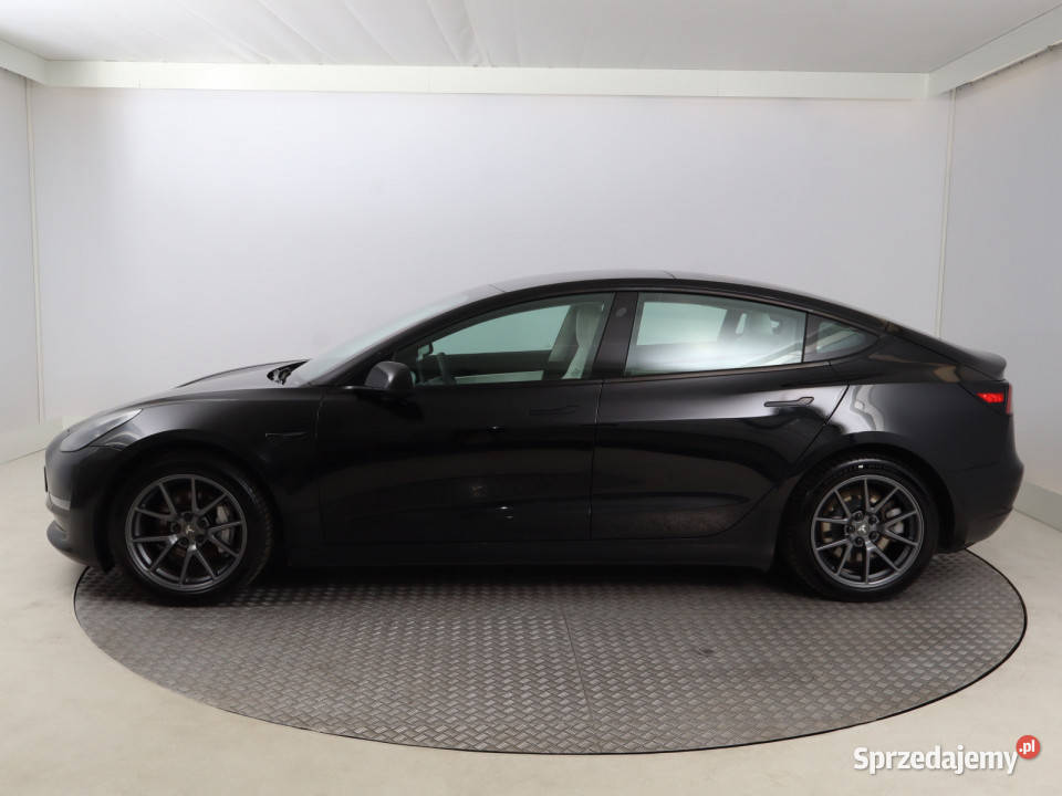 Tesla Model 3 Long Range 4WD 74kWh tempomat