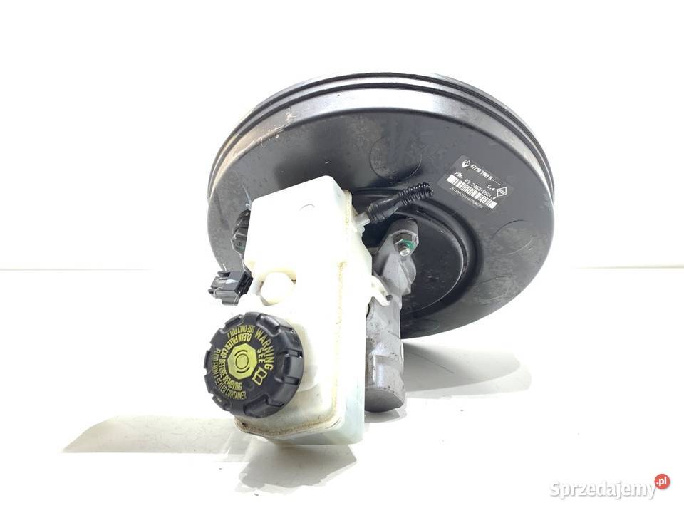 SERWO HAMULCOWE DACIA DOKKER 472107999R Kombi 16