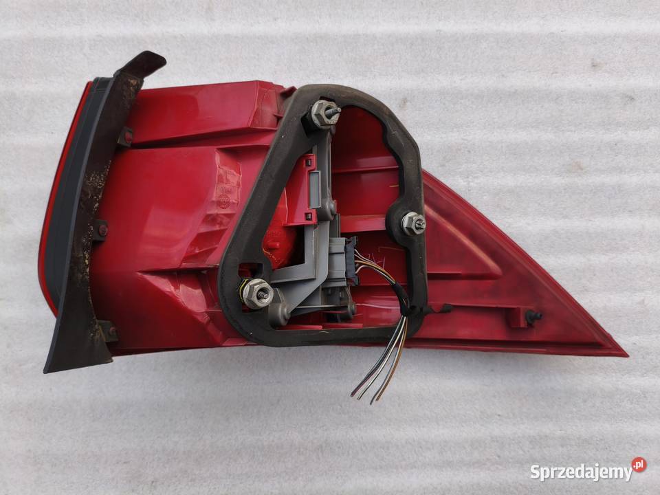 Lampa Lewy Tył Tylna Lewa VW Golf V Kombi Wyszków sprzedam