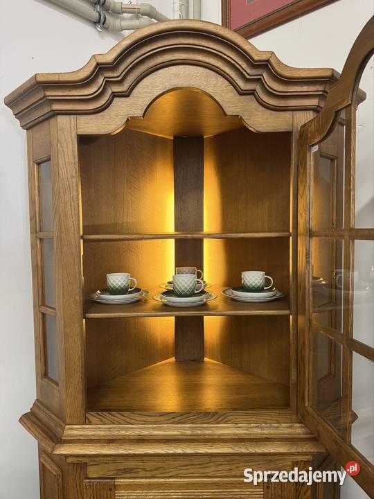 Dębowa witryna rogowa podświetlana warmińsko-mazurskie Ełk