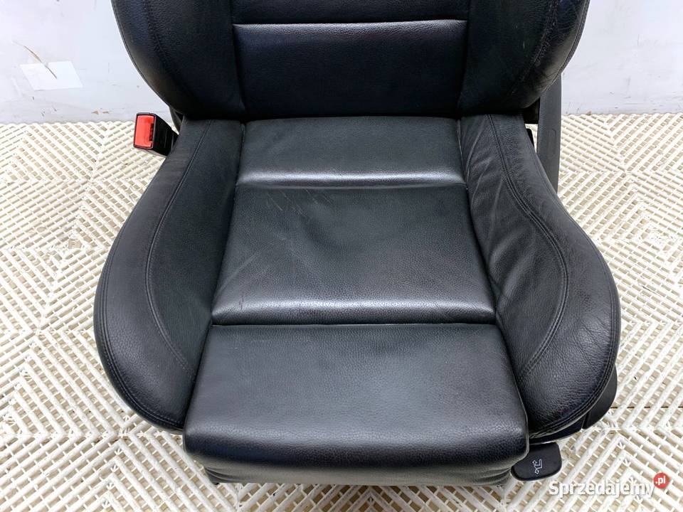 FOTEL LEWY PRZÓD BMW F07 Hatchback 0917