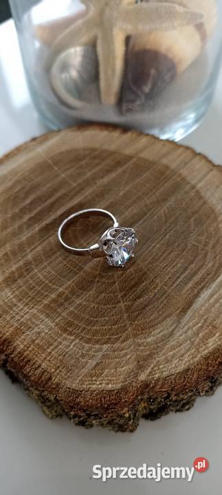 Pierścionek sygnowany Pierścionki Piotrków Kujawski