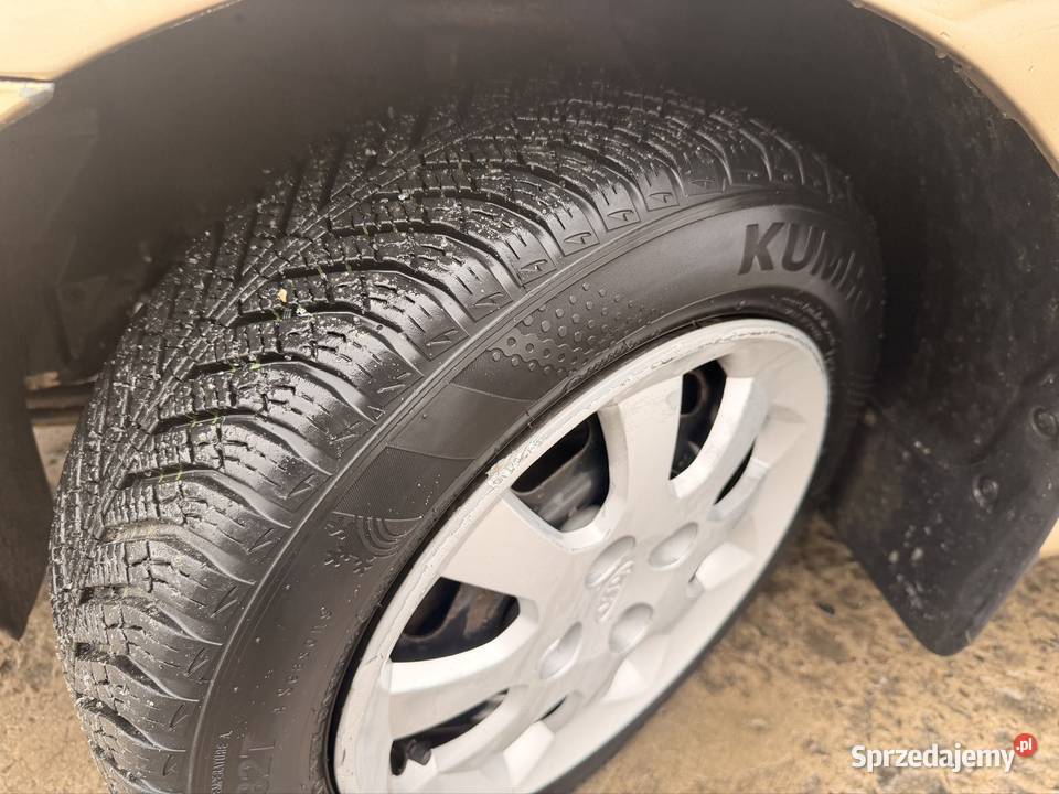 Kia Rio 13 2005 OC ListopadPolski Salon Kielce