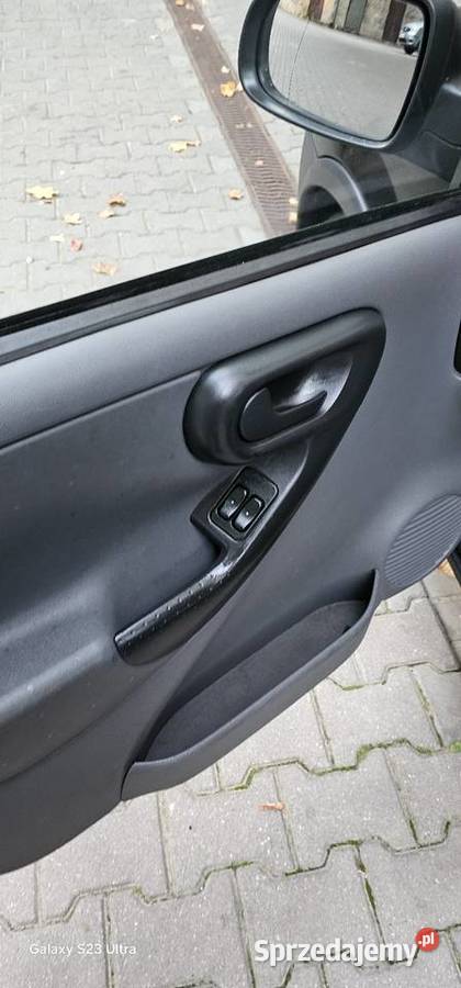 SprzedamZamienię Opel Corsa C 2001r 12 benzyna Corsa lubelskie Lublin