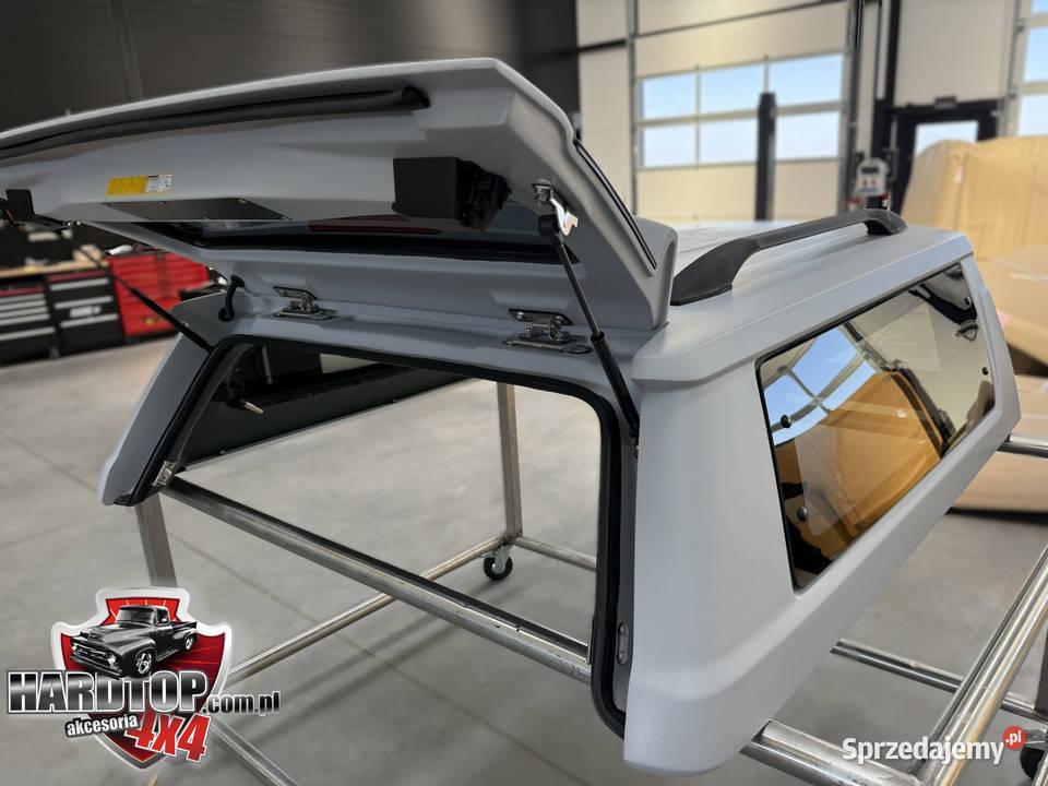 Zabudowa paki Hardtop Ford Ranger 2023 Szyby osobowe Pasłęk