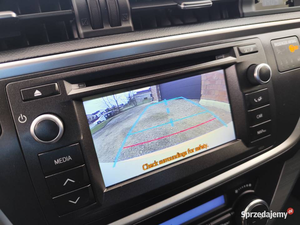 Toyota Auris 20 D4D Life Plus 2013r Radzionków