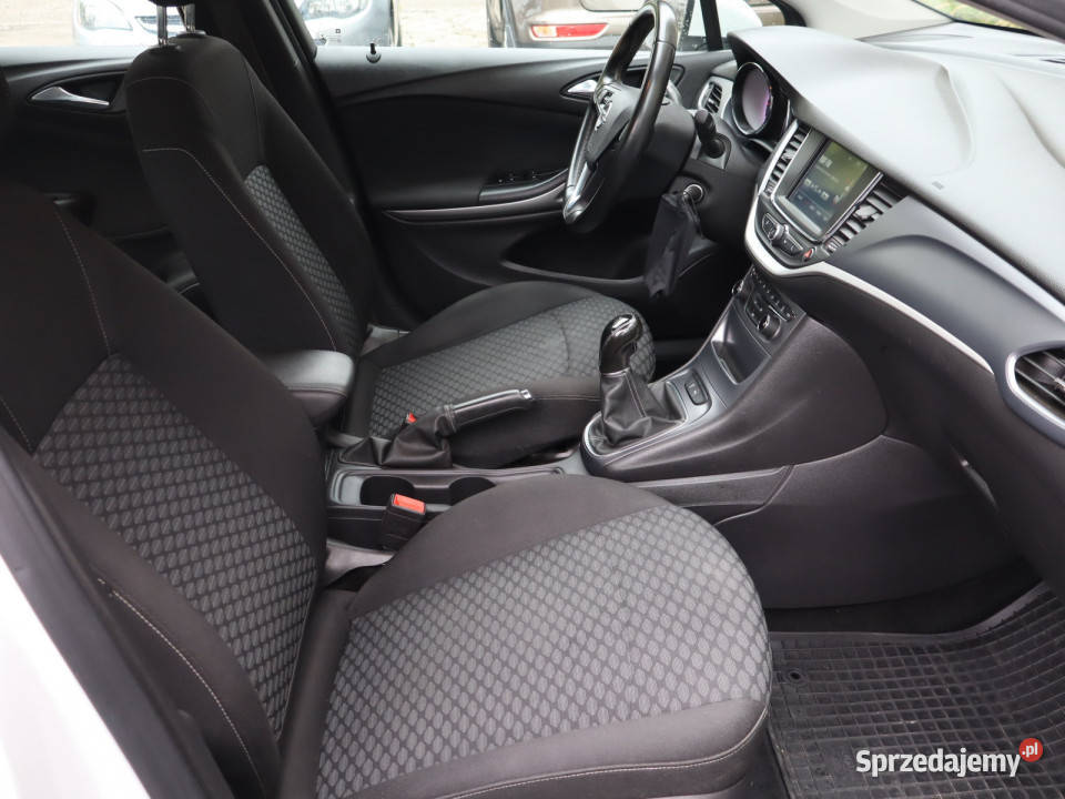 Opel Astra 16 CDTI Katowice