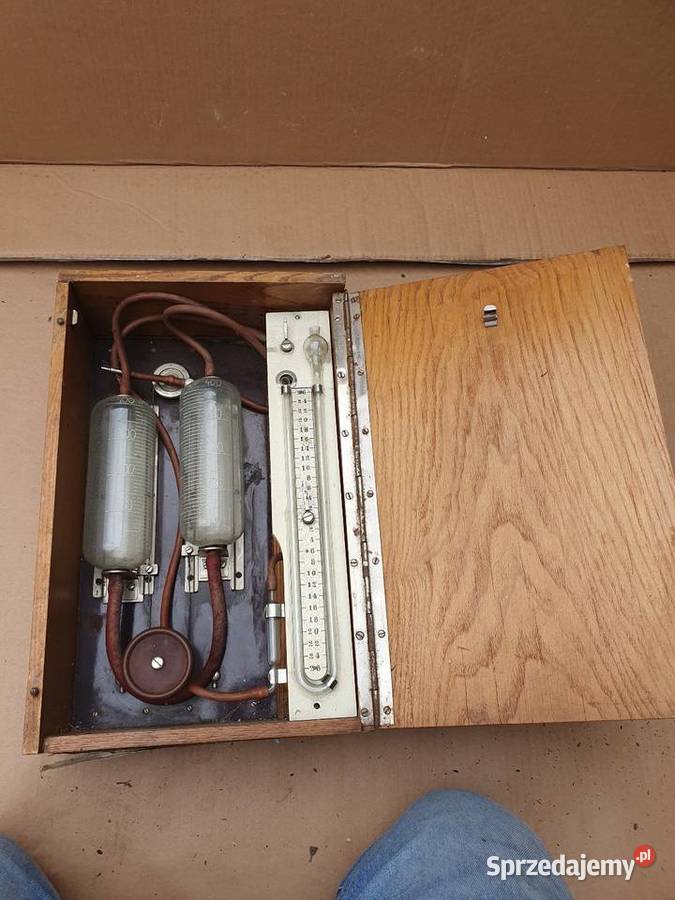 Pneumothorax stary sprzęt medyczny PRL