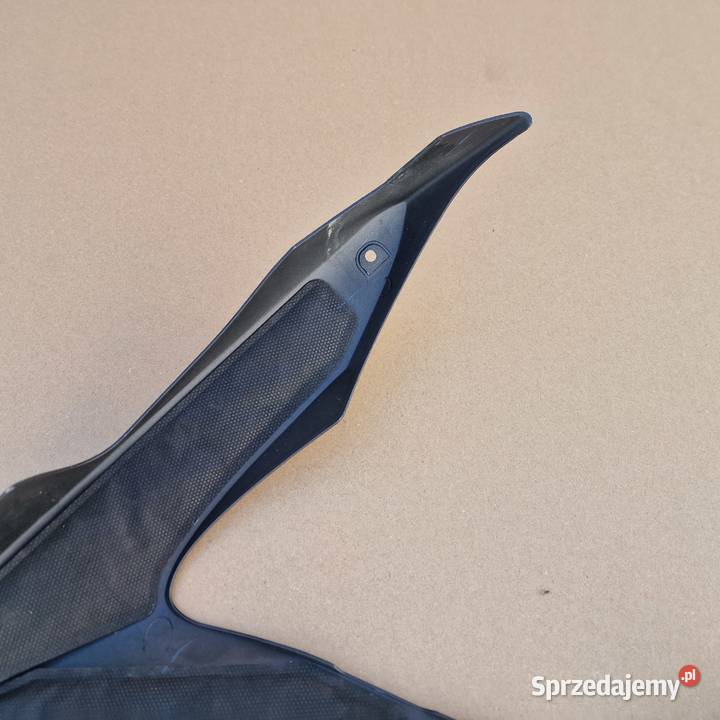 YAMAHA YZF R1 RN12 0406 PŁUG WYPEŁNIENIE BOK lubuskie Bieleń