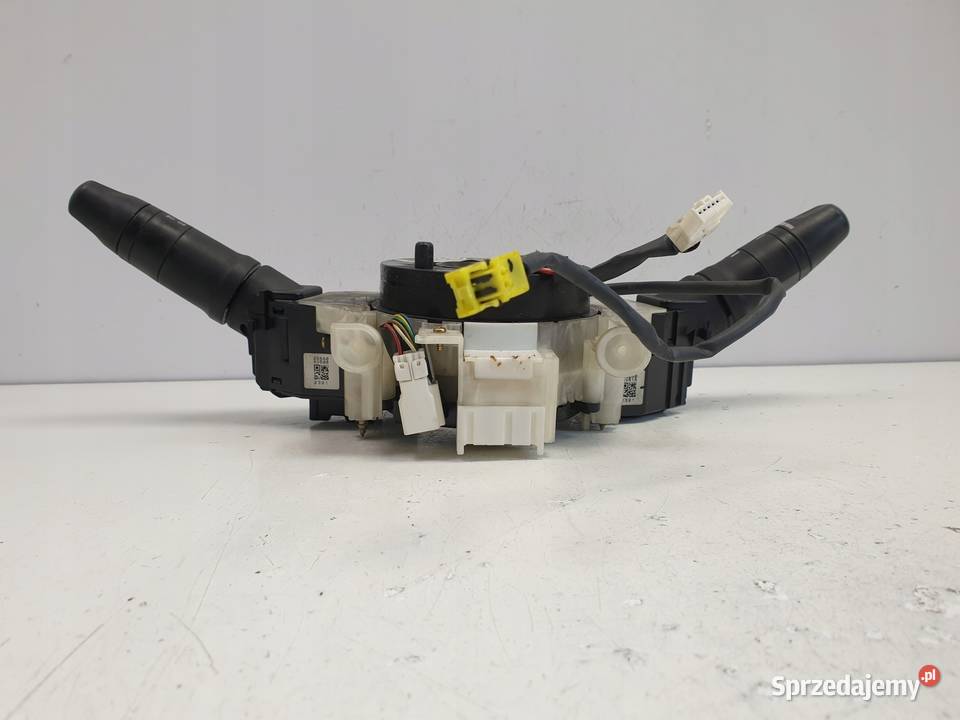 Nissan Primera P12 PRZEŁĄCZNIK ZESPOLONY pająk Rudka