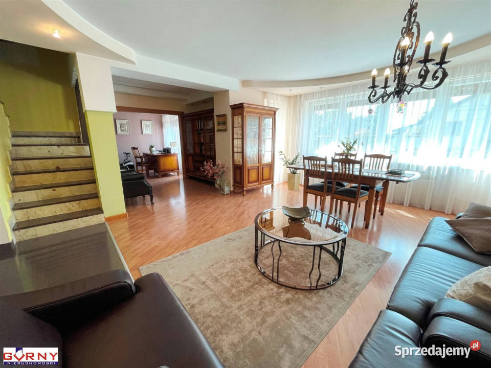 Dom wolnostojący 255m2 Piotrków Trybunalski