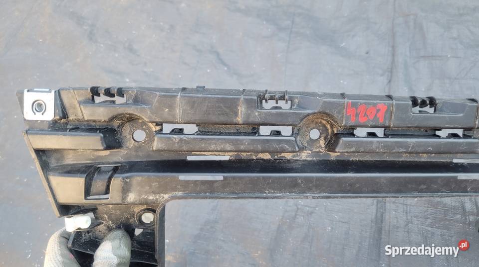 ŚLIZG ZDERZAK LEWY TYŁ Land Rover Freelander II osobowe Ruda Śląska
