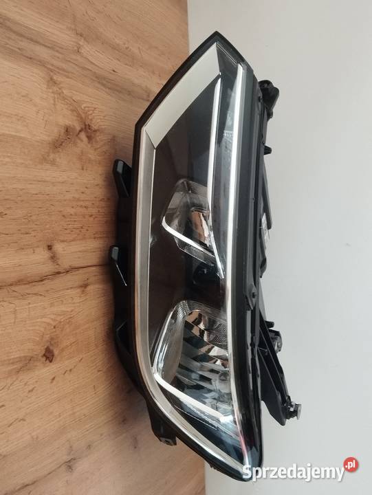 VW PASSAT B8 LAMPA LEWA PRZÓD PRZEDNIA Wschowa