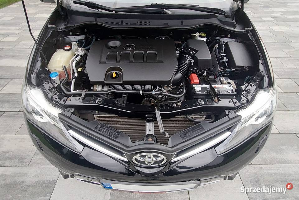 Toyota Auris 16 VALVEMATIC zadbana bogata wersja benzyna Niedomice