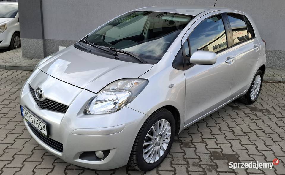 Toyota Yaris Samochody osobowe podkarpackie Krosno