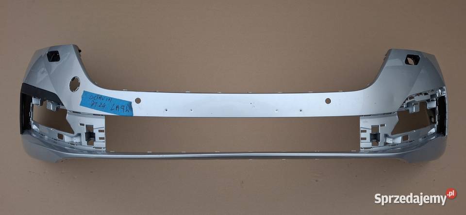 SKODA OCTAVIA 4 IV ZDERZAK PRZÓD PRZEDNI PDC lubuskie Bieleń
