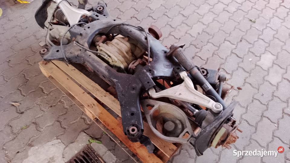 Sanki tylne zawieszenie belka Infiniti QX70 Warszawa
