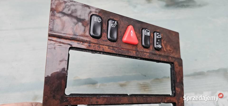 Ramka radia mercedes w210 elegance 2106830508 Rok produkcji 1998 Zbąszyń