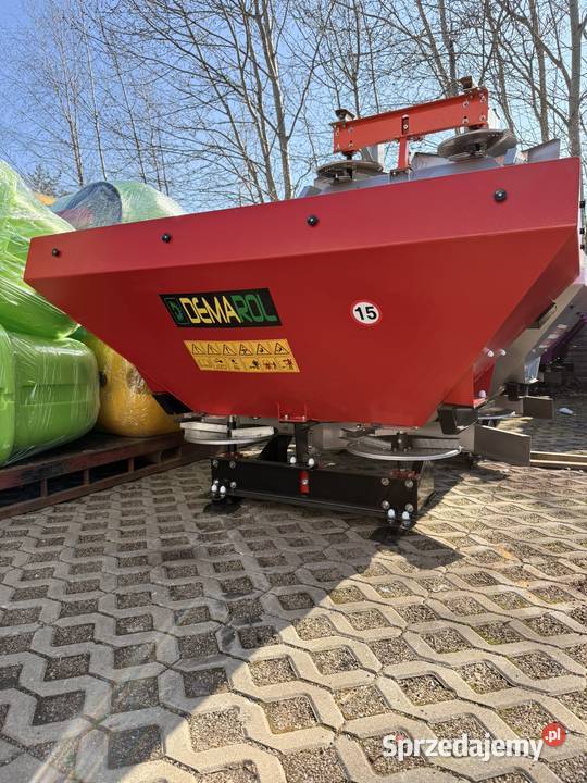 dwutalerzowy rozsiewacz nawozu Zelów
