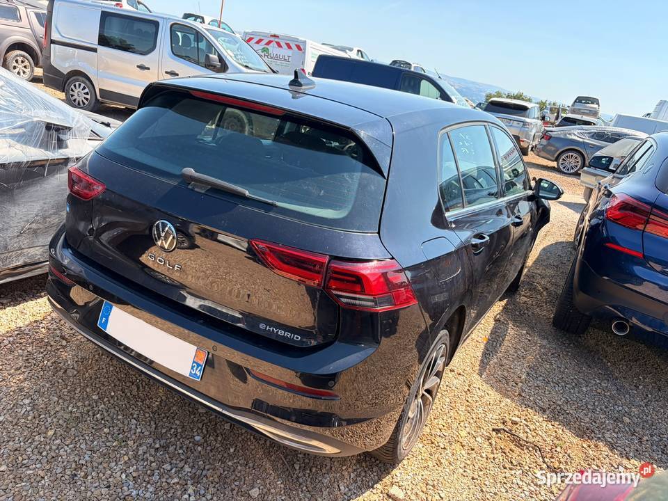 VOLKSWAGEN Golf VIII 14 EHybride OPF 204 DSG6 Kielce sprzedam