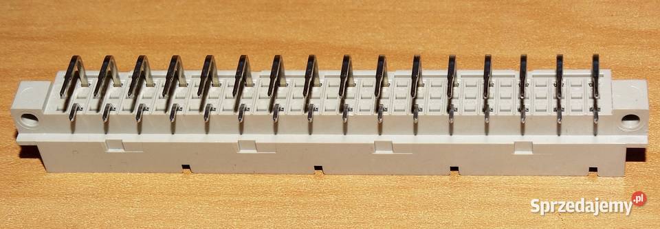 Złącze gniazdo AMP 21647324 32 PIN męskie kątowe śląskie sprzedam