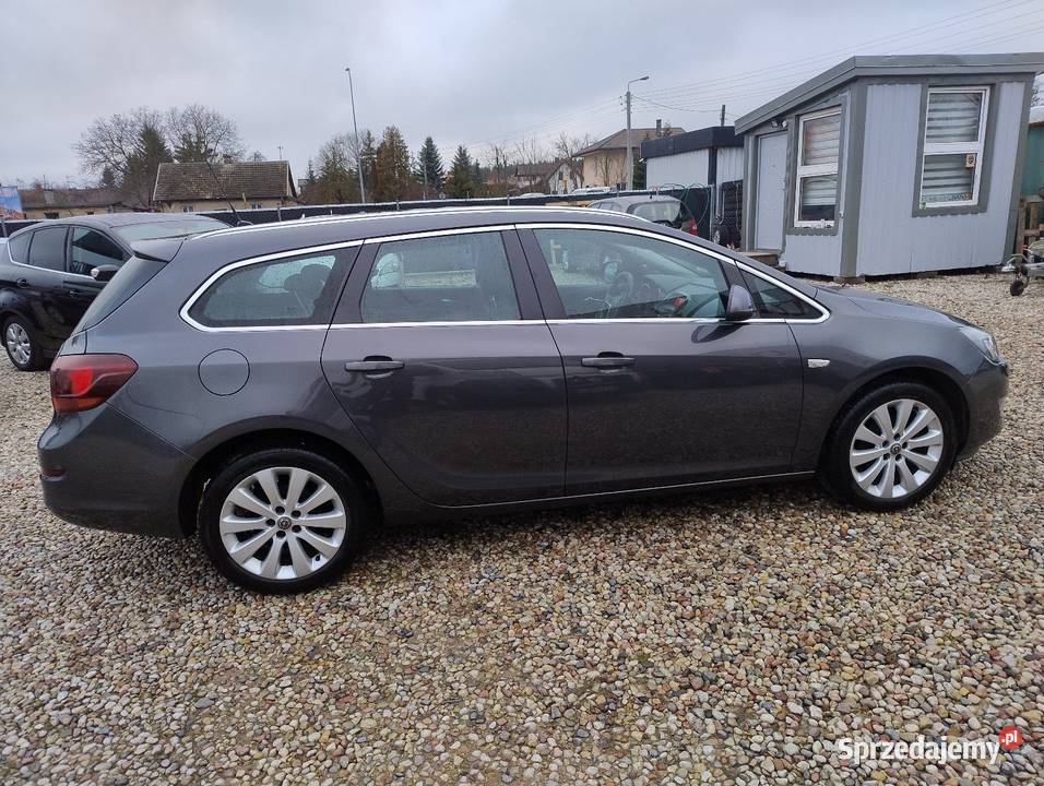 Opel Astra 14 Turbo ledy pół skóry szary