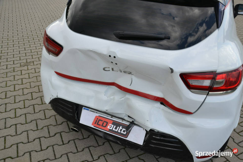 Renault Clio 15 dci 75 niskie spalnie nawigacja